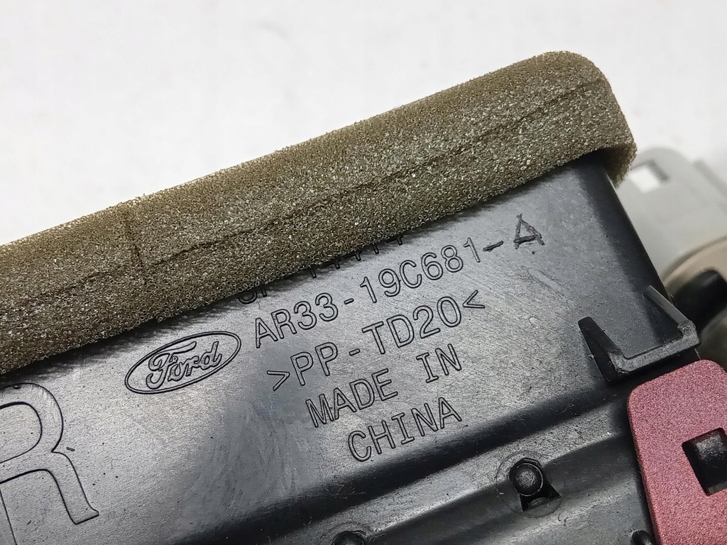 фото №6, Решётка обдув середина ford usa mustang v gt