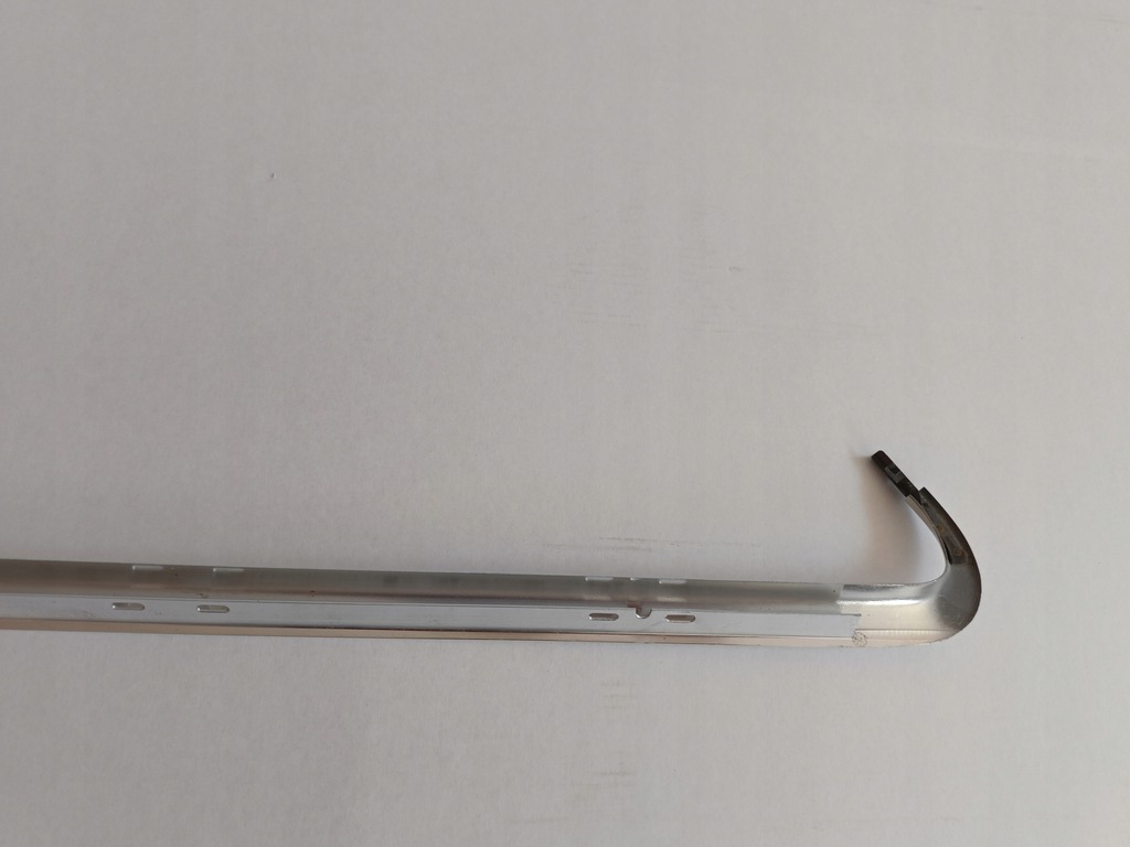 фото №7, Молдинг скло задня права 8e9853346c audi a4 b7