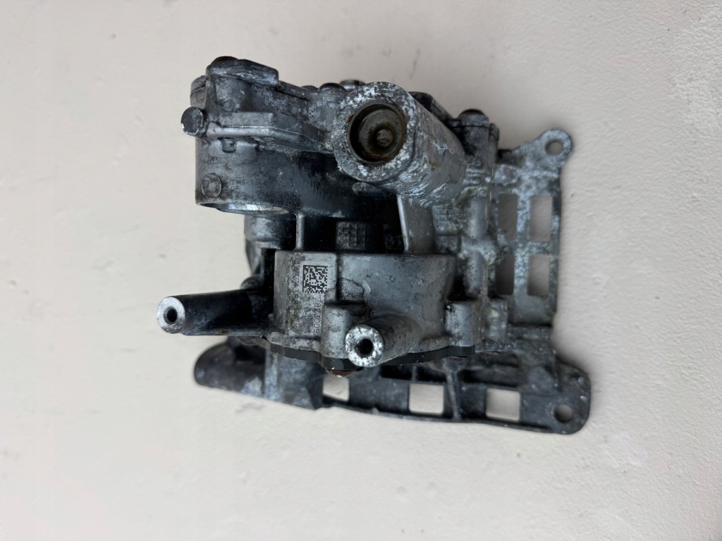 Bmw f11 f10 f30 f31 x3 f25 x4 f15 x6 насос масла маслоприёмник 782300904 Киев