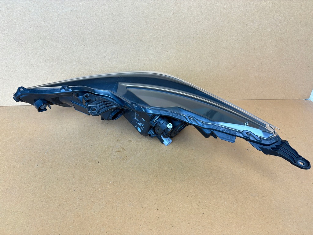 фото №5, Лампа перед правая toyota aygo ii 2 lift