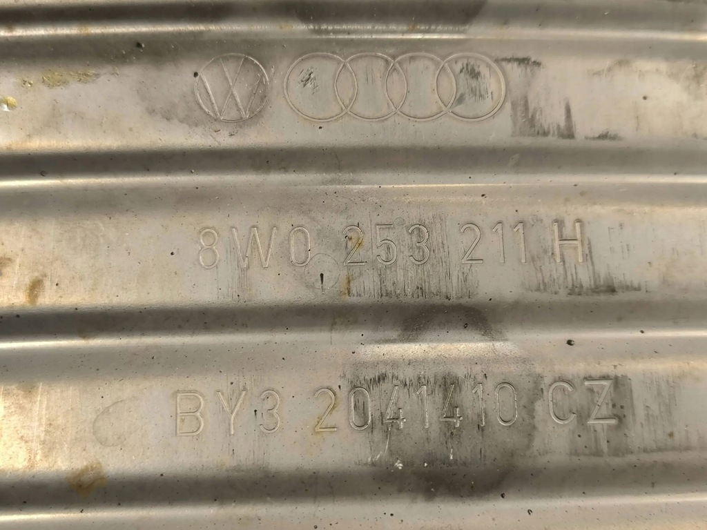 фото №6, Audi a5 2018 гаситель kompletny