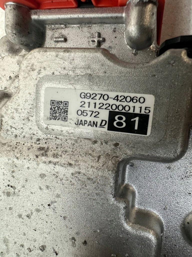 Инвертор преобразователь напряжения toyota rav 4 iv lexus nx rx oryg g927042060 Доставка