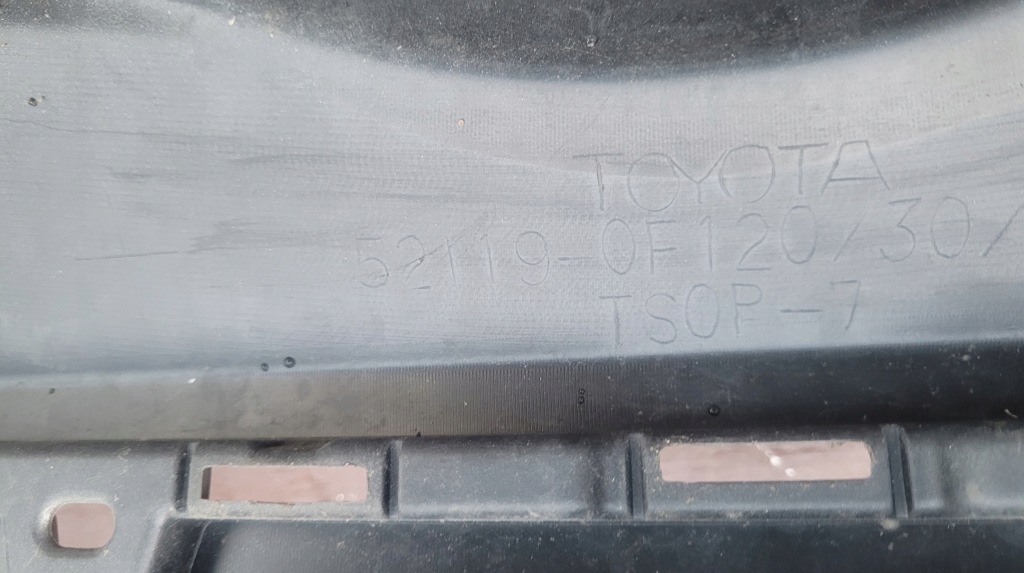 Toyota verso рестайлинг  2013- бампер перед передний омыватель / 3547 в Украине