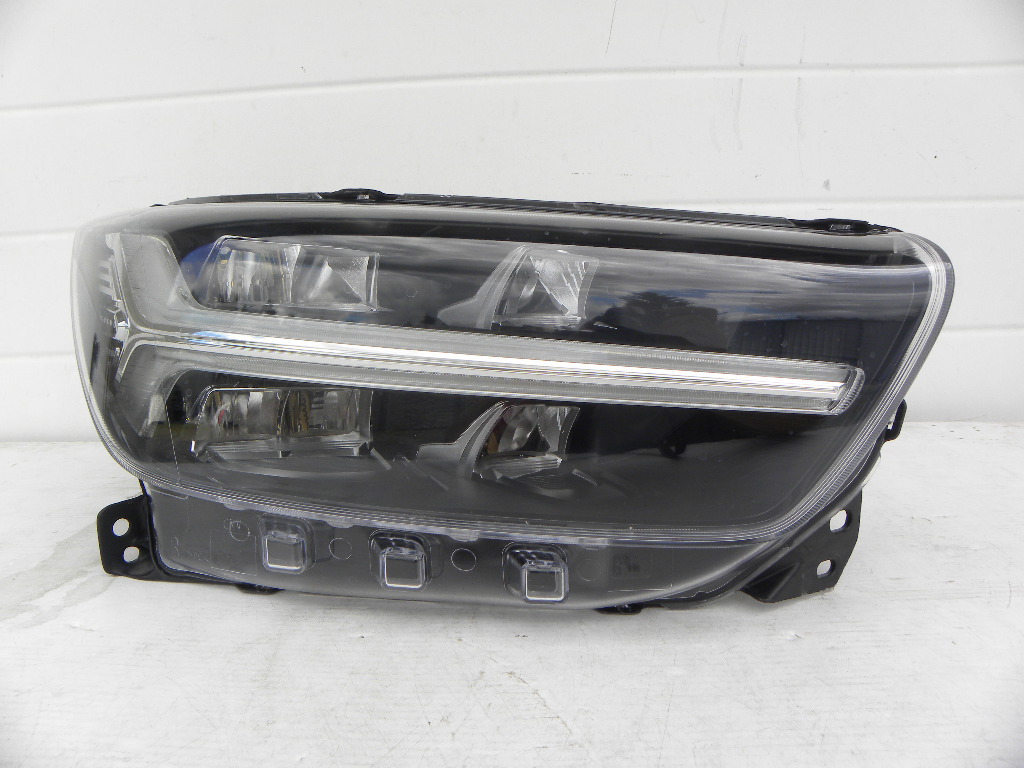фото №1, Volvo xc40 full-led лампа передняя правая сторона