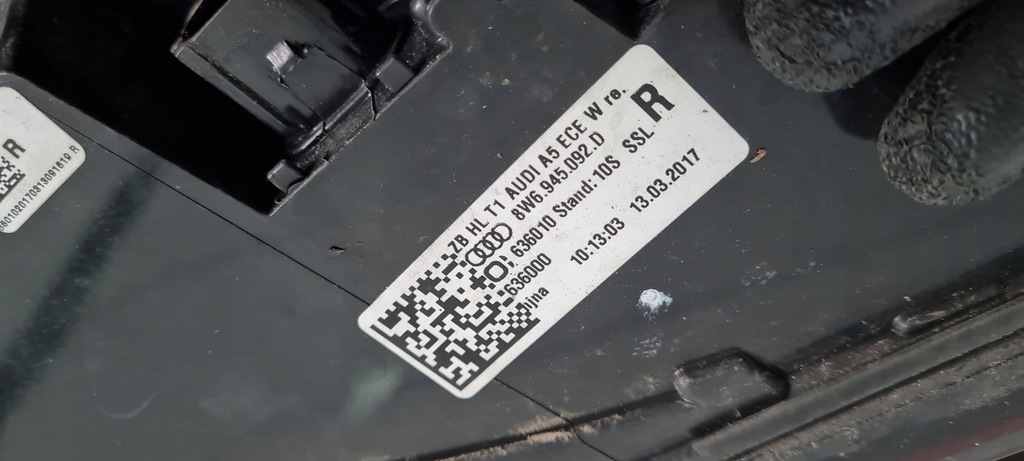 фото №12, A5 8w лампа led права правий задня w крила 8w6945092g