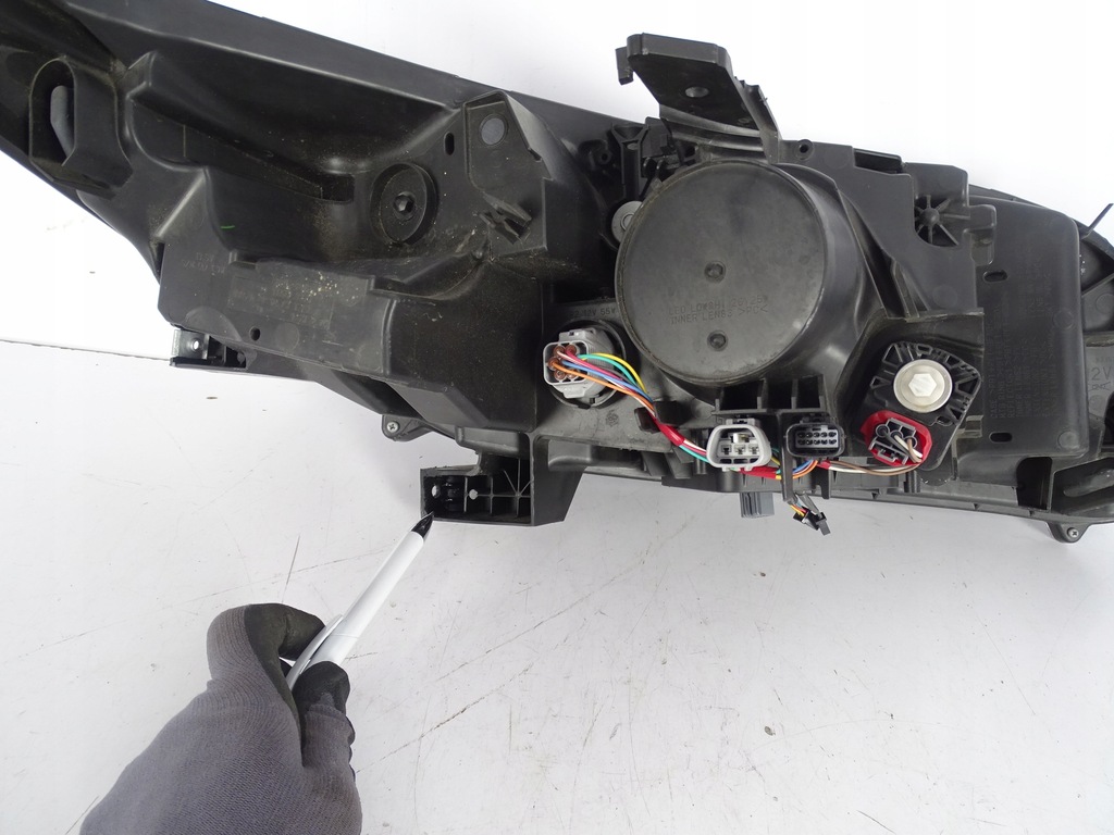 фото №6, Лампа перед передняя левая eclipse cross full led