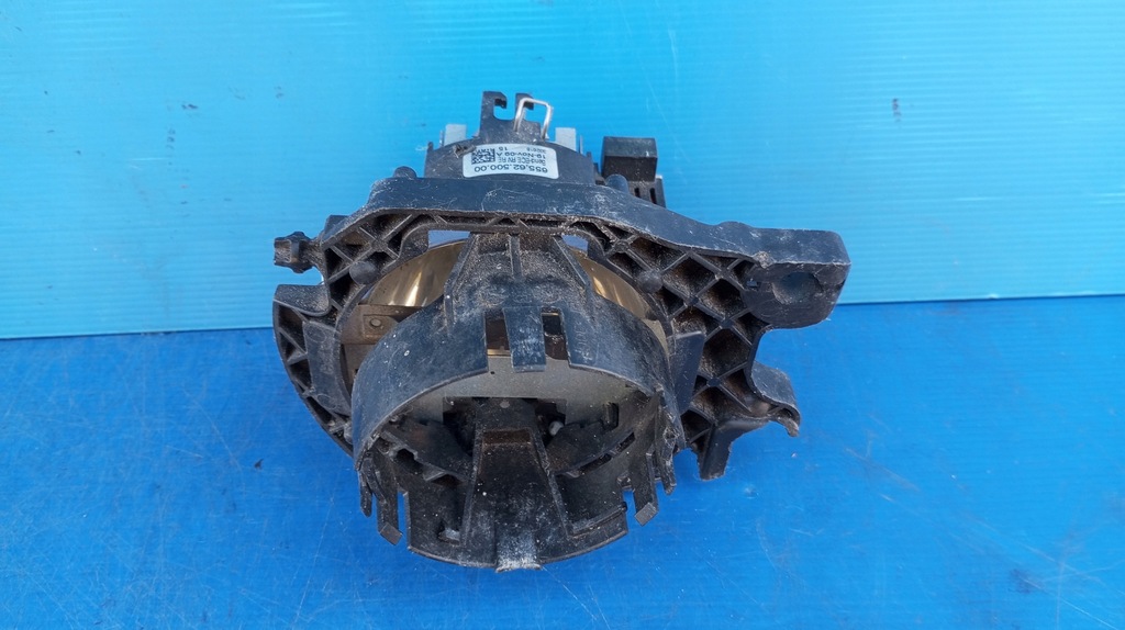 фото №8, 6616150299 моторчик повороту лампи перед mercedes glc w253 bmw f30