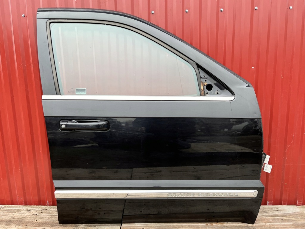 фото №1, Jeep grand cherokee wk wh дверь правое pxr целый