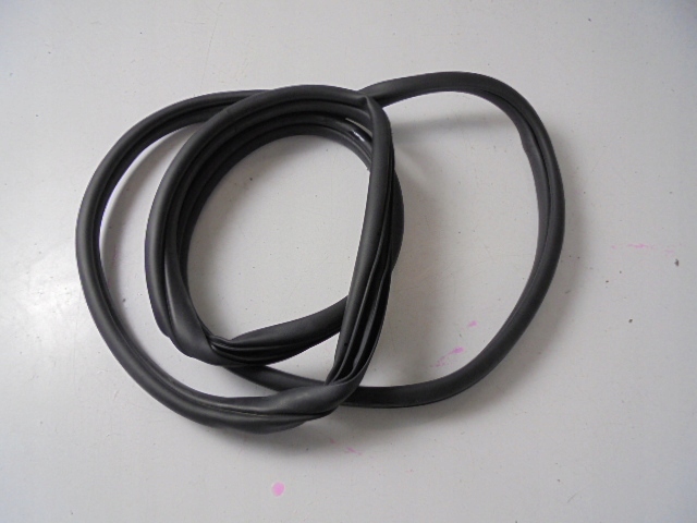 фото №1, Прокладка дверь правый задняя kia ev6 электрик 21 rok