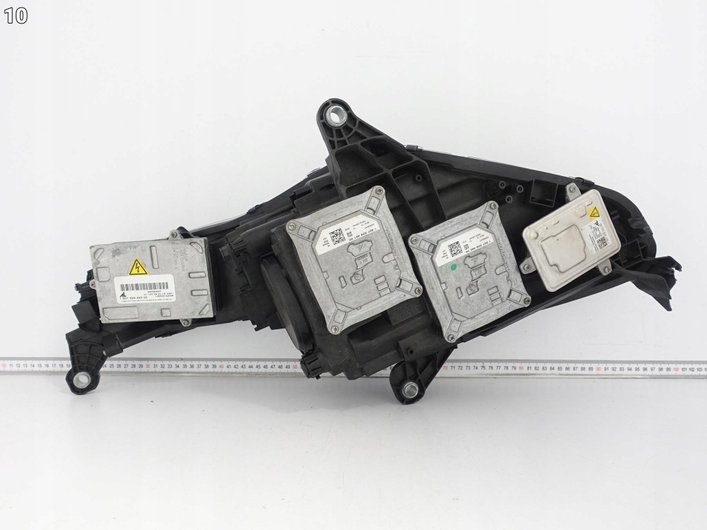 Ferrari california t 149m рестайлинг  14-17 лампа ксенон + led правая перед европа Доставка