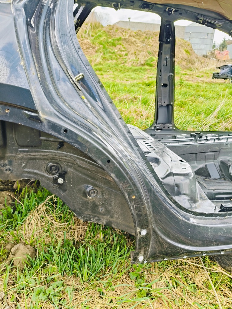 фото №6, Audi q5 ii fy lift 2.0 tdi 150kw 2022 r подкрылок правое задняя + порог lx7l