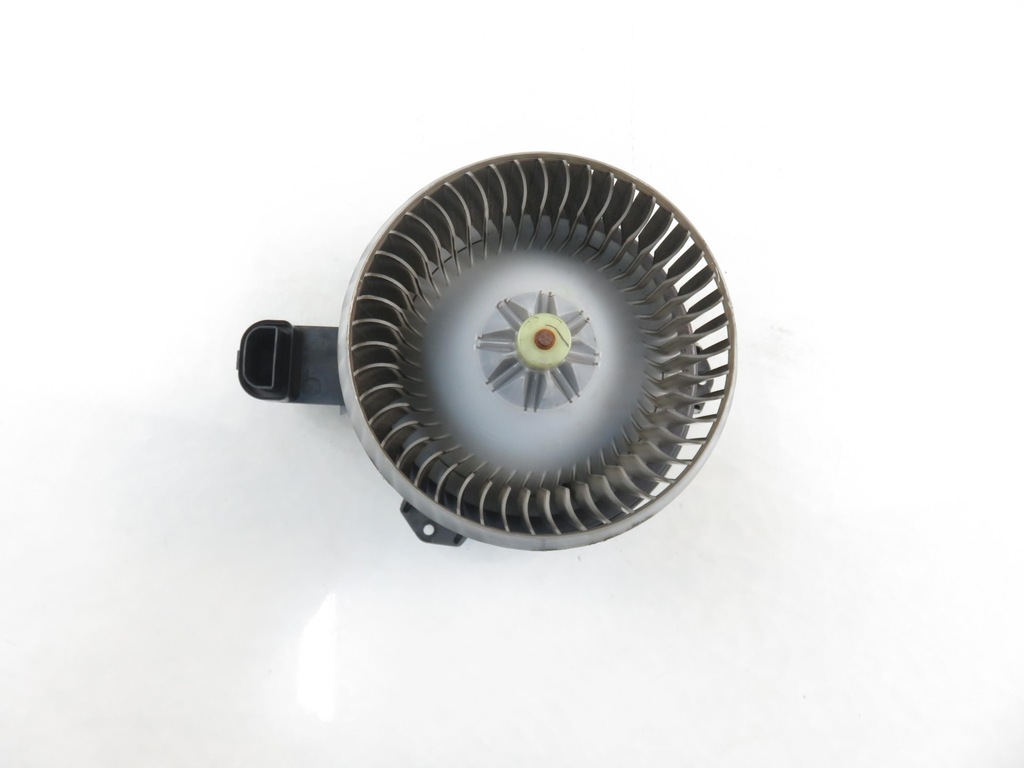 фото №1, Воздуходувка infiniti q70 m30