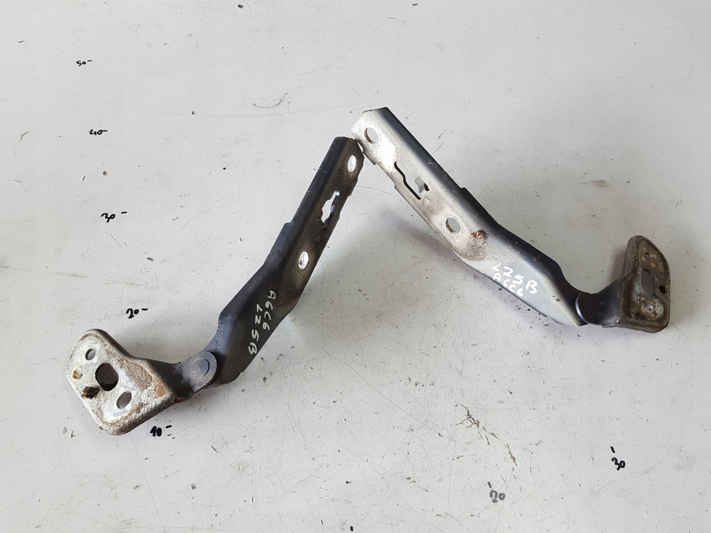 фото №1, Audi a6 c6 04-07r петли капот комплект lz5b