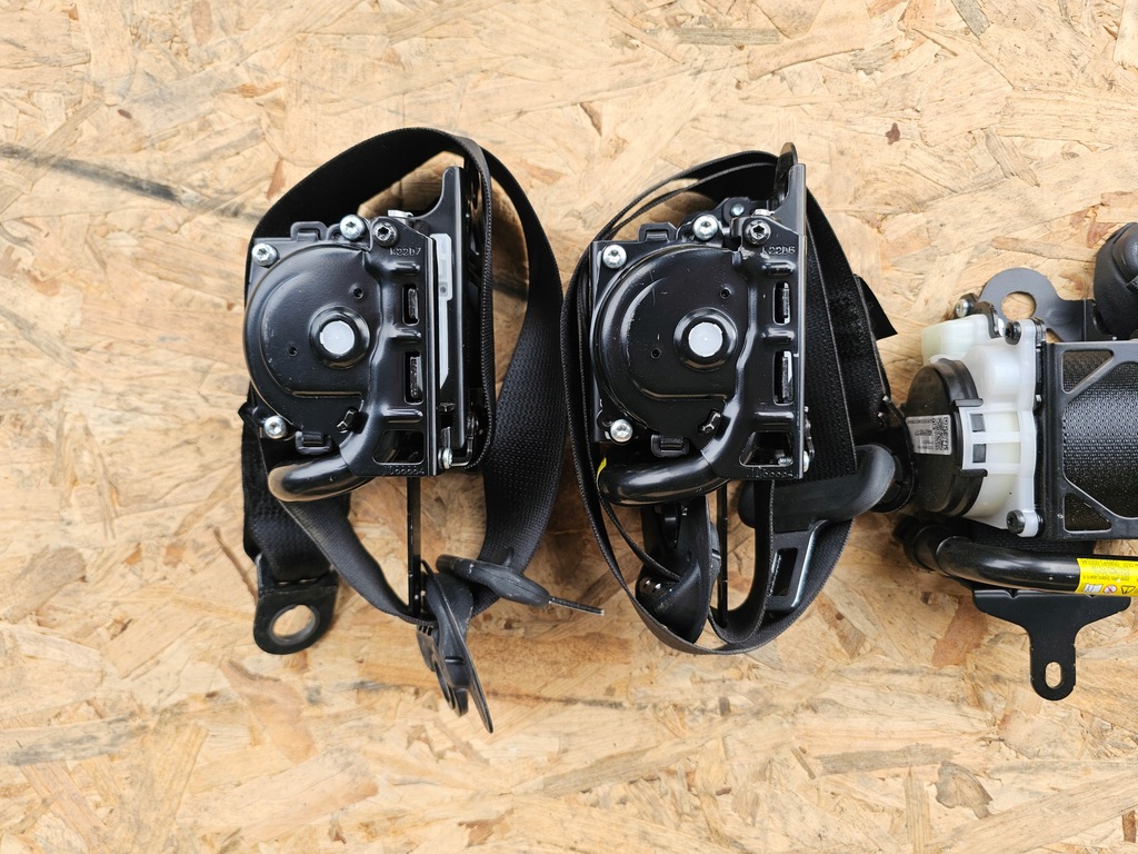 фото №5, Toyota aygo x приборная панель консоль подушка безопасности ремни