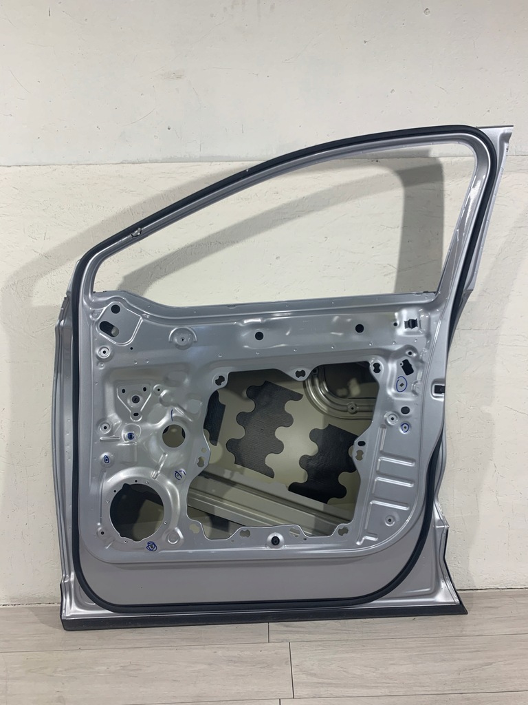 фото №8, Дверь правое перед audi q4 e-tron 89a830312