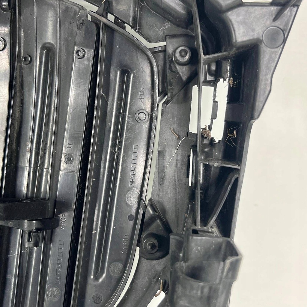 фото №13, Bmw x5 g05 решётка радиатора шторка жалюзи воздуха бампера перед 226775 оригинальный номер