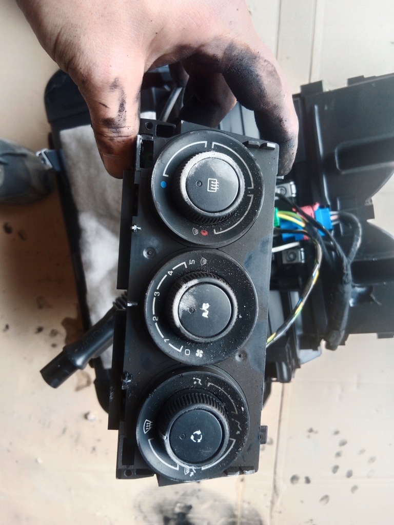 фото №8, Отопитель peugeot 5008 1.6 hdi