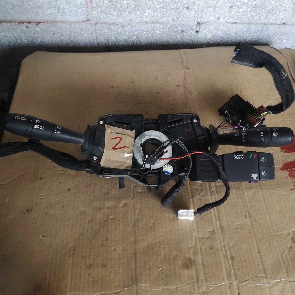 фото №2, Перемикач двірник renault оригінальний номер 255671163r