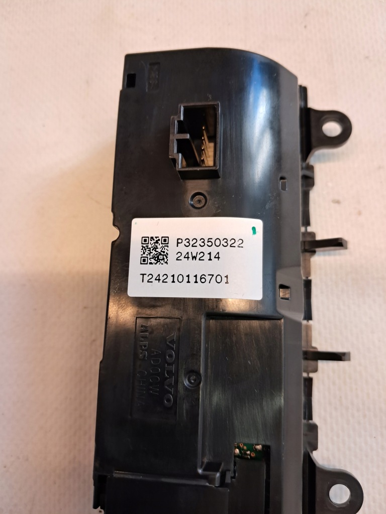 фото №6, Панель перемикач кондиціонера задня volvo xc90 ii p32350322