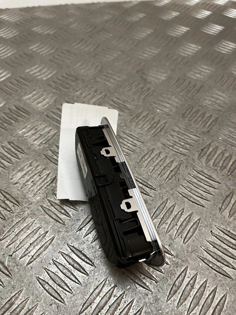 фото №6, Volvo xc90 2016 з задній лампа стельовий задня 31457644