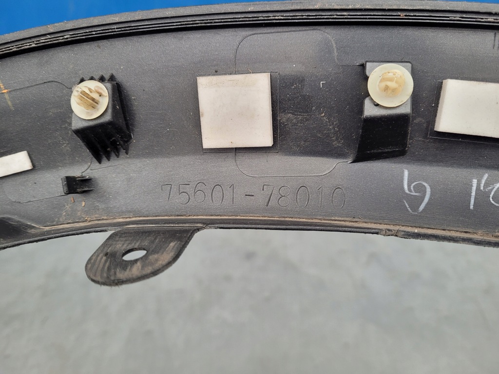 фото №9, Lexus nx200t nx300h 2014 14- молдинг na крыло правый передний перед