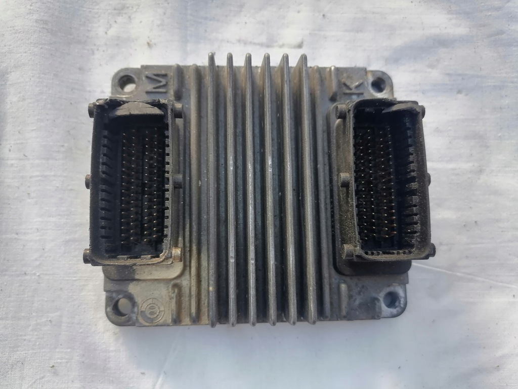 фото №1, Wylogowany opel 1.7 бортовой компьютер двигателя 09391259