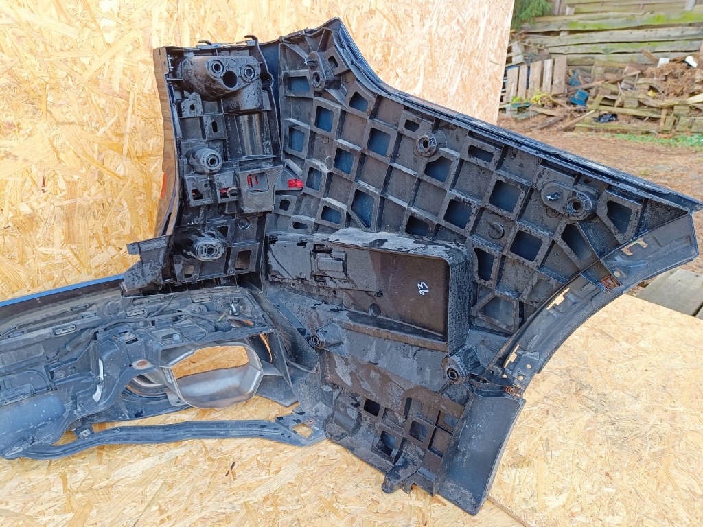 фото №12, Bmw x7 g07 m-pakiet kompletny бампер задняя + направляющие w цвет c3z 2020r