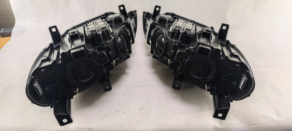 Bmw x6 e71 рестайлінг  lci full led лівий правий фара фара ліва правий Ціна