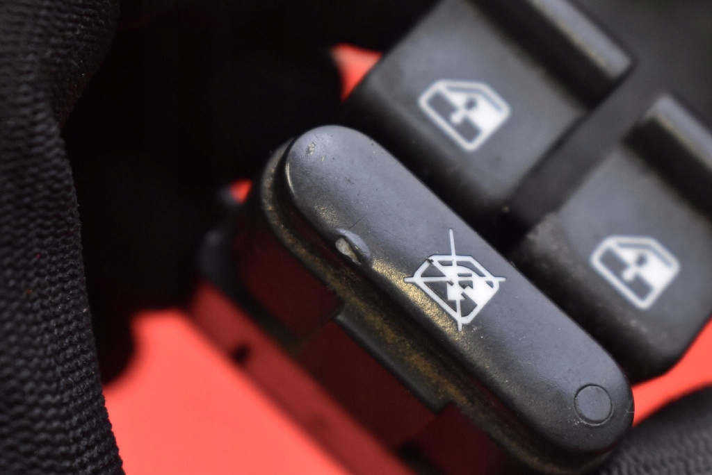 фото №8, Панель керування вікон eu alfa romeo 159 05-11