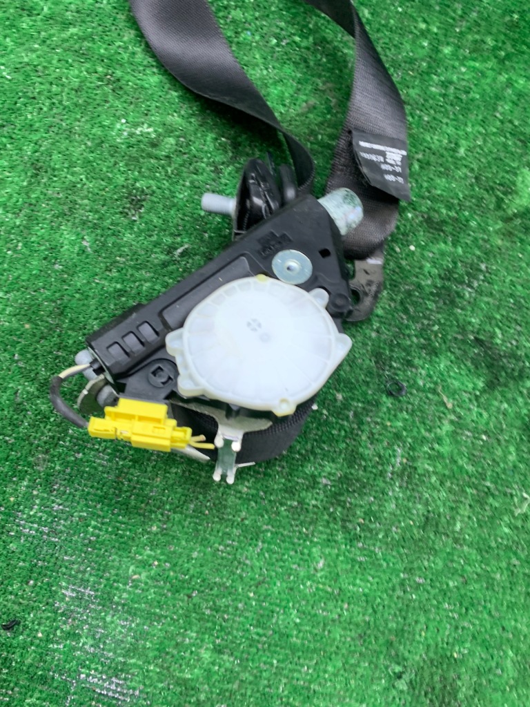 фото №2, Pas левый задняя задний mercedes r w251 a2518607985