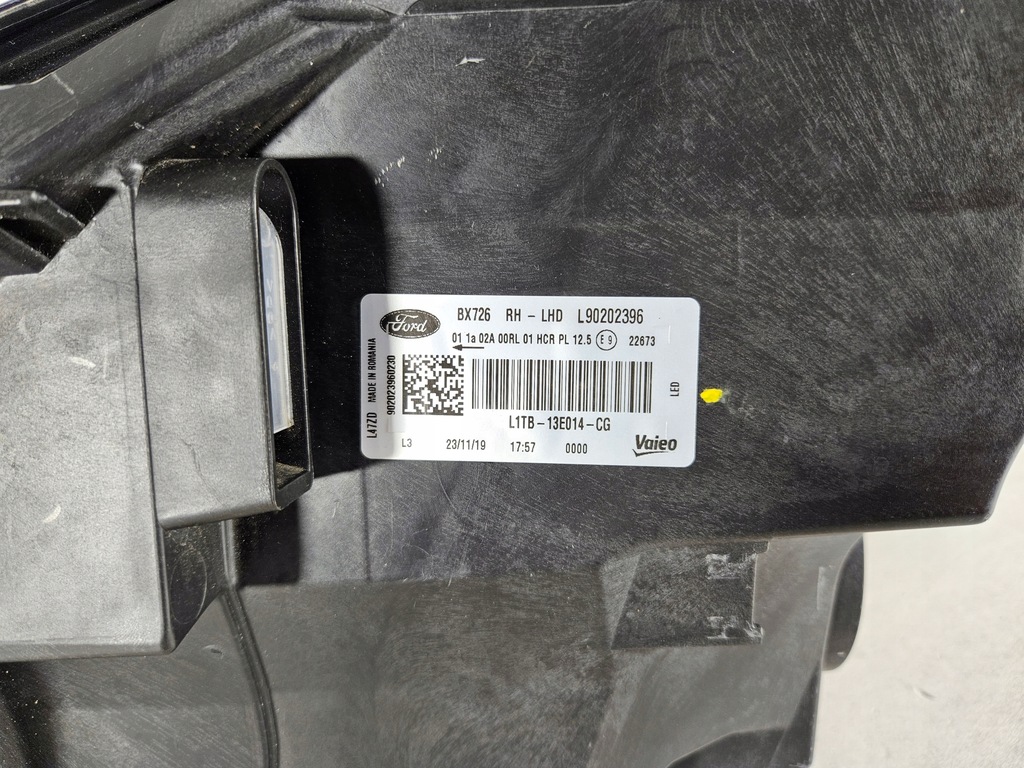 фото №13, Ford puma ii mk2 full led лампа права перед eu