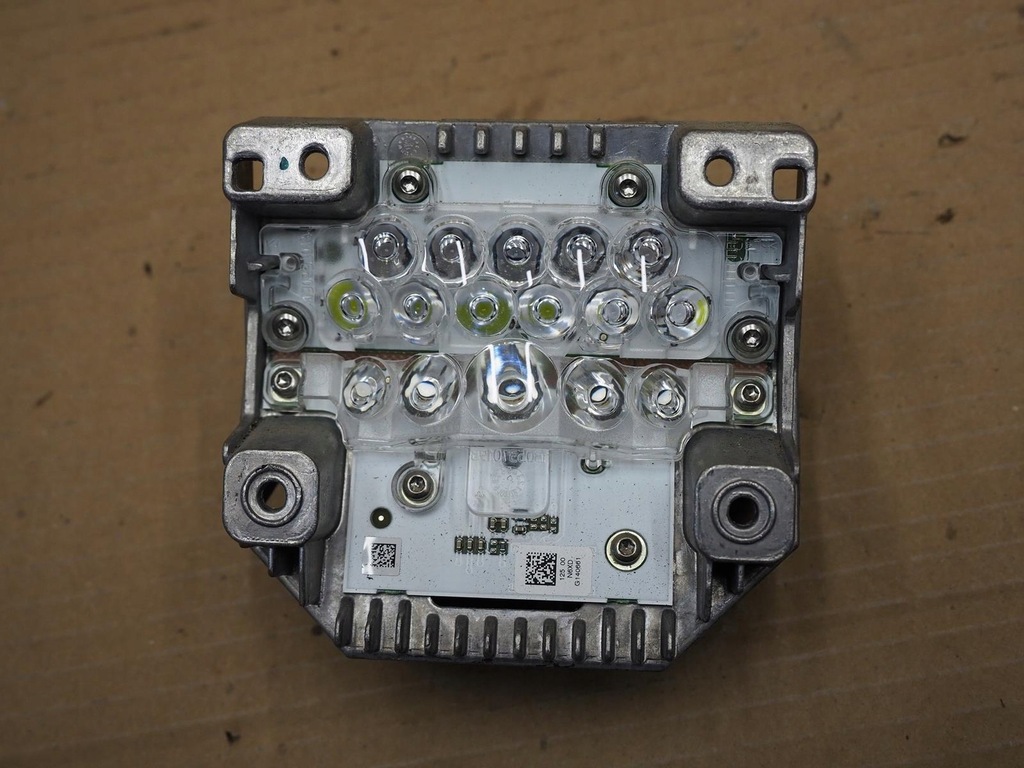 фото №1, Bmw f46 преобразователь модуль led 1305715322