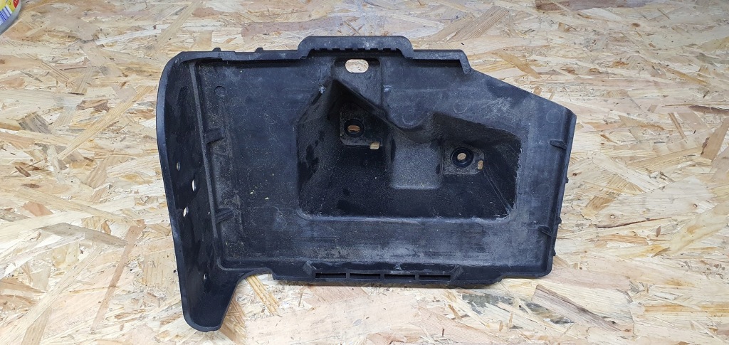 фото №1, Hyundai genesis coupe 3.8 v6 основание аккумулятор