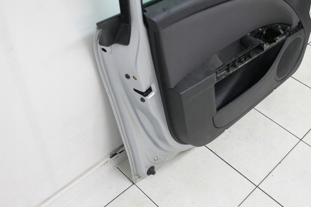 фото №12, Дверь левая левый перед передние seat leon ii 2005r- ls7y - код лакокрасочного покрытия