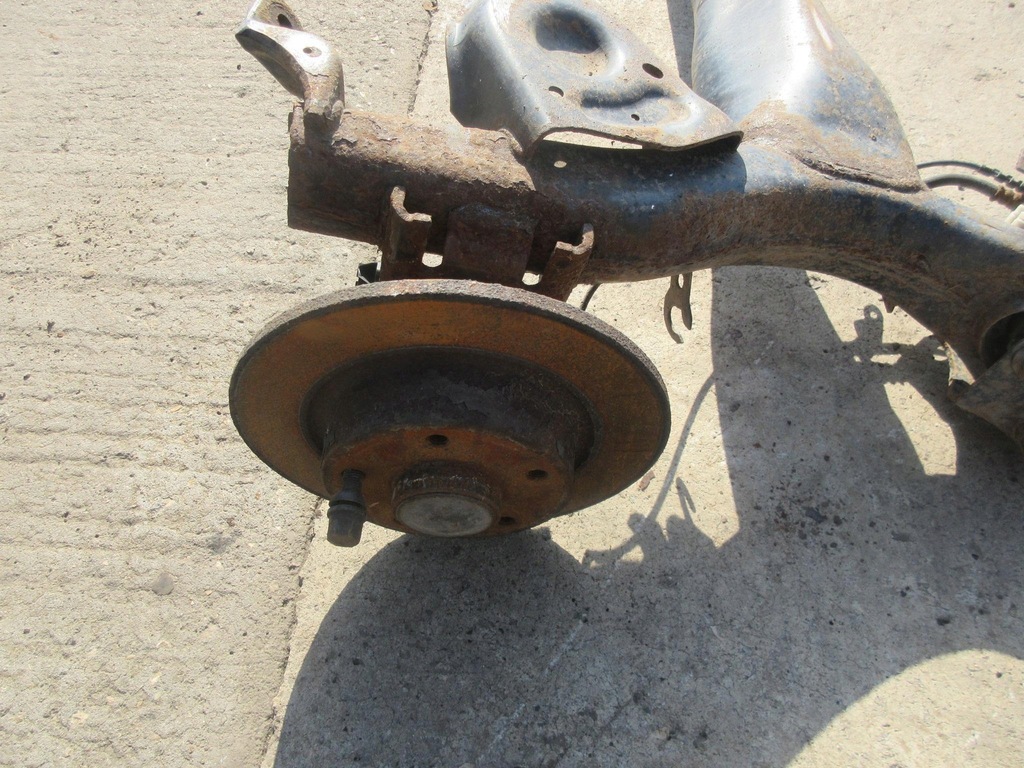 фото №7, Renault grand scenic iii 1.9 dci 130 km f9q870 балка задняя