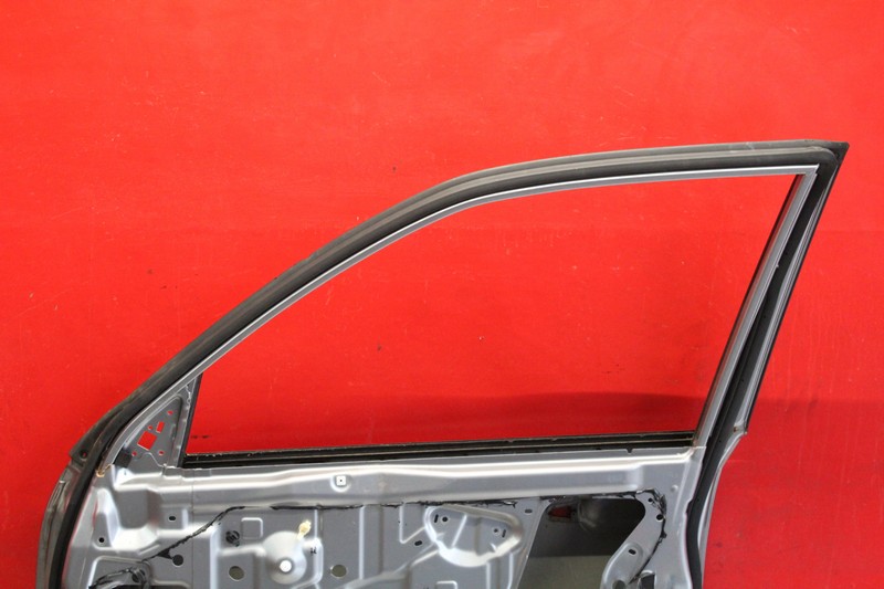 фото №14, Дверь правое перед передние серые subaru forester 3 iii 08-13