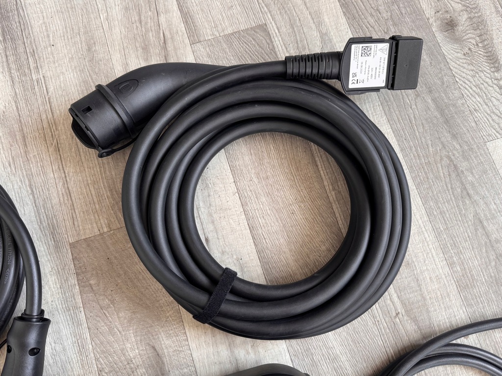 фото №9, Audi q8 e-tron повністю nowa зарядний пристрій мережева 22kw + трифазна мережа + шланг org.