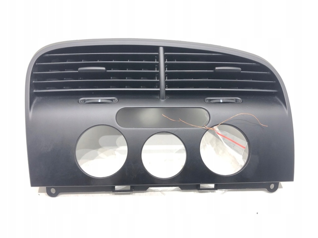 фото №1, Решётка обдув перед seat altea 5p1819110f minivan