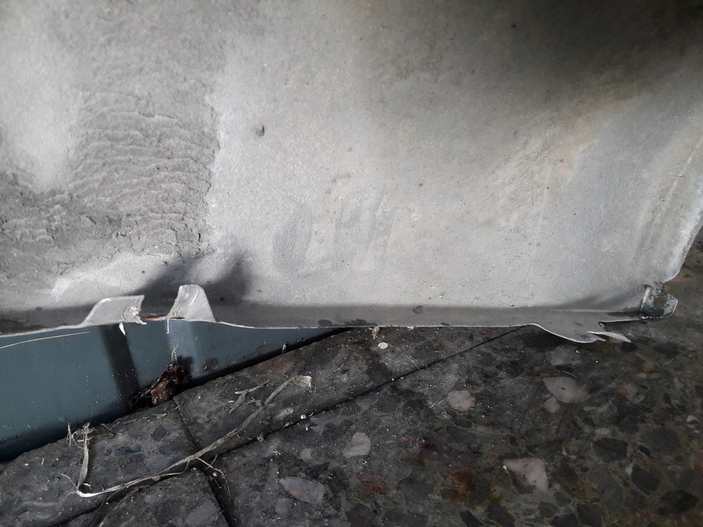 фото №12, Крила лівий peugeot 405 срібний 94r