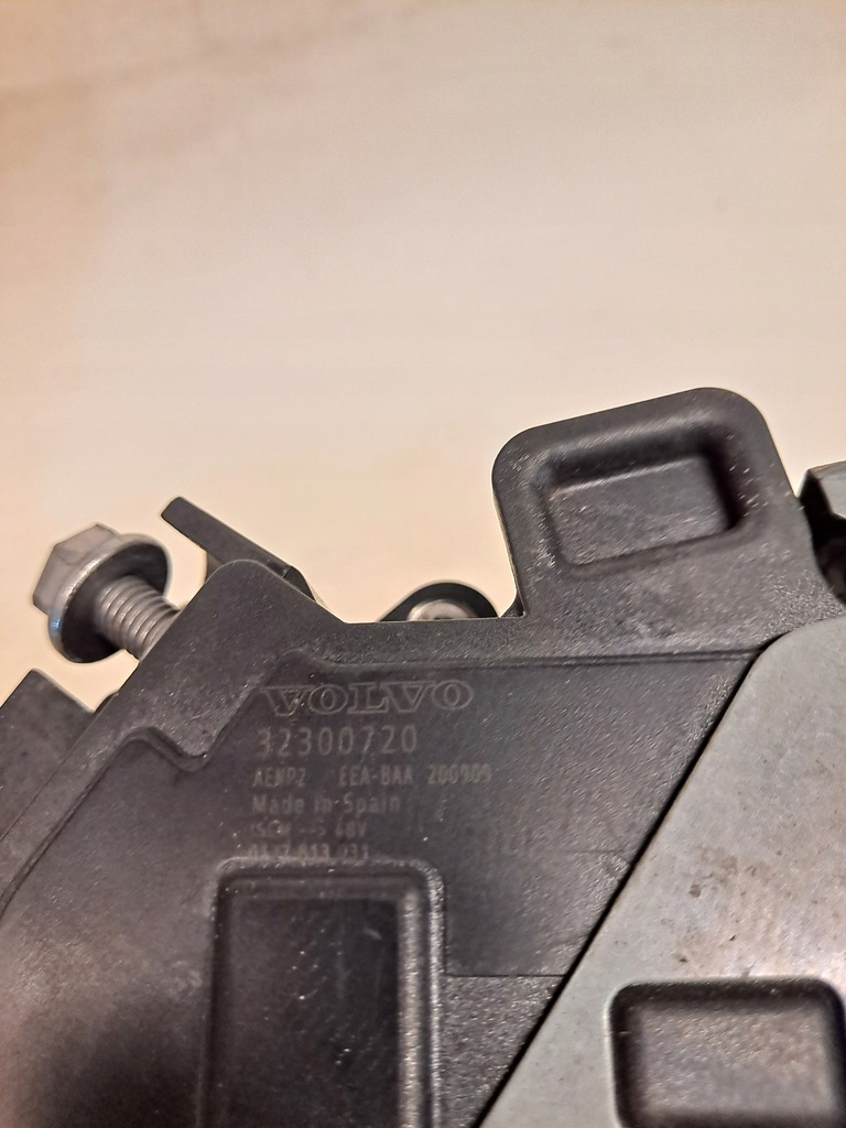 фото №7, Генератор volvo xc40 2.0b 32300720