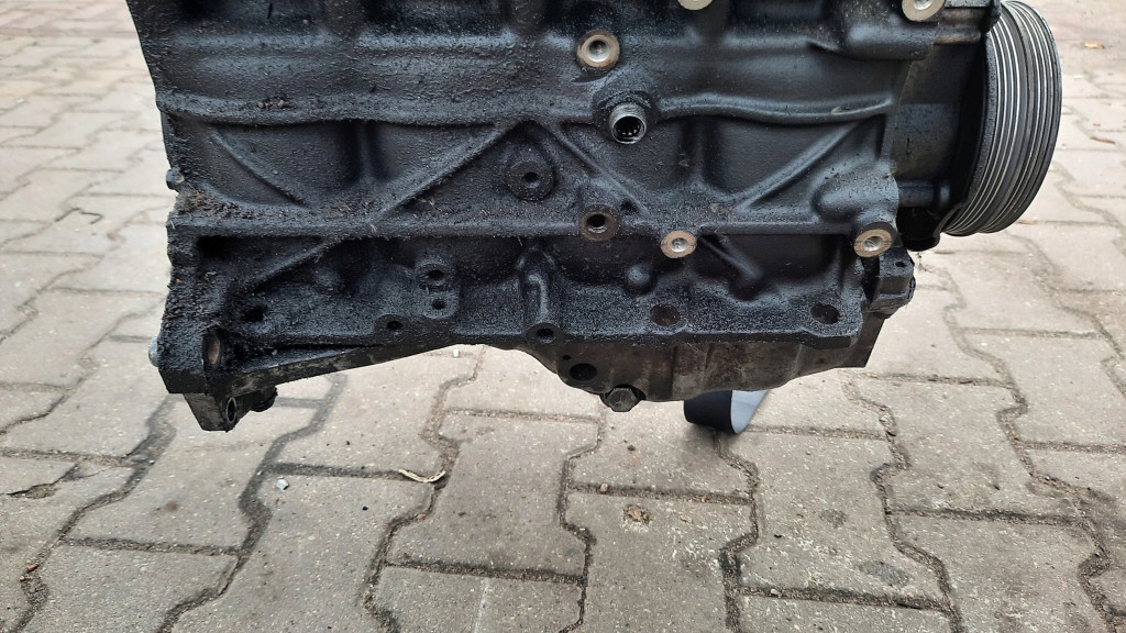 Двигатель awx 1.9 tdi 130km audi a4 b6 измерение с Разборки