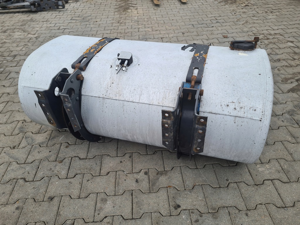 фото №7, Бак топлива renault dxi gama t k c volvo fh fm fl fe low крышка 140x69x56