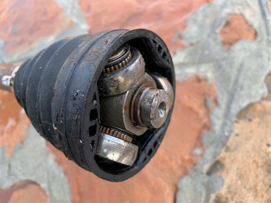 фото №3, Dacia logan ii 0.9tce приводной вал правая 6553r