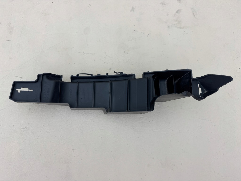 Купить Mercedes e-klasa w214 23r- направляющая бампера правый задний  a2148851405