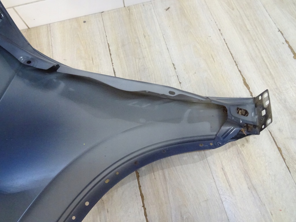 Крыло  правый  перед xc90 2 llu Доставка