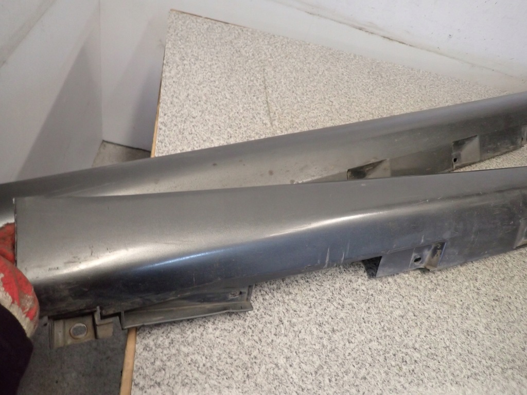 фото №4, Corolla verso 04-07 молдинг порог левая lub правая