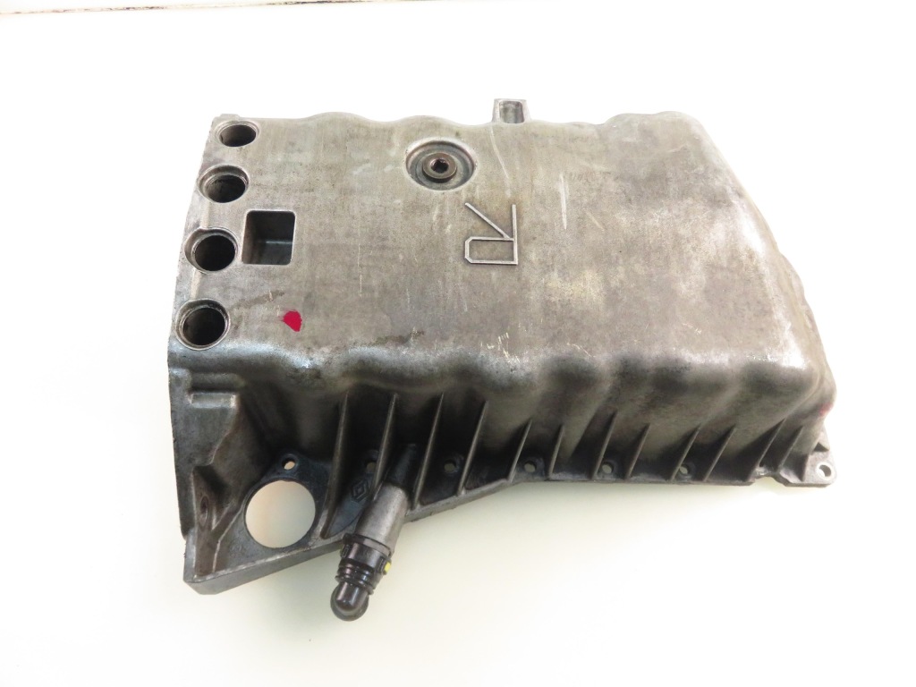 Поддон масляная renault laguna 2 1.9 dci 8200477252 в Украине