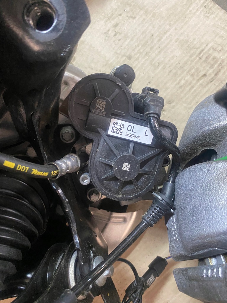 фото №7, Bmw 1 f40 поворотный кулак рычаг приводной вал левый задняя