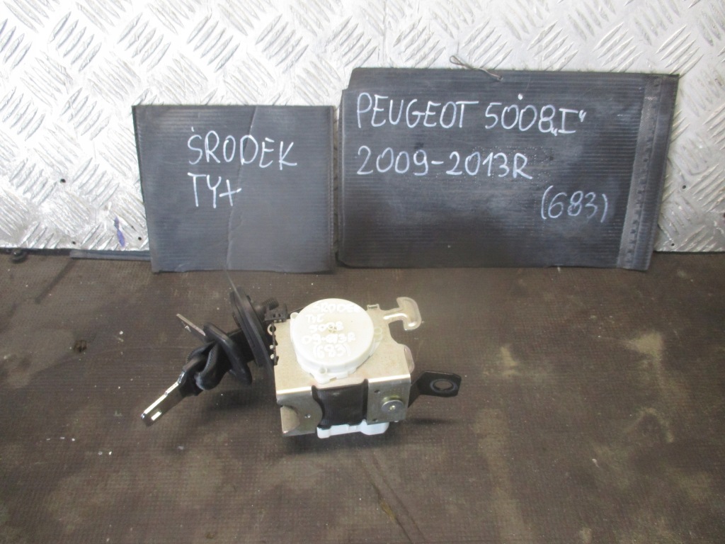 фото №1, Pas безпеки середній peugeot 5008 i 09-13r