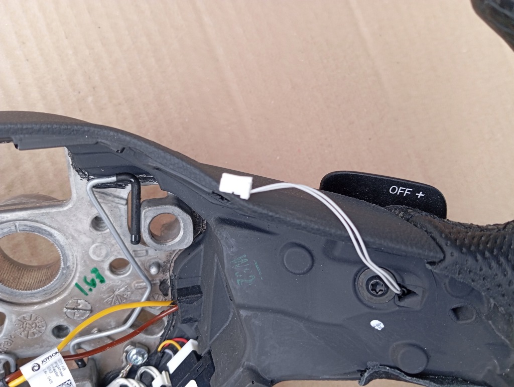 фото №14, Vw golf viii 8 5h0 passat b8 tiguan воздуховод кожа performowana + лепестки переключения